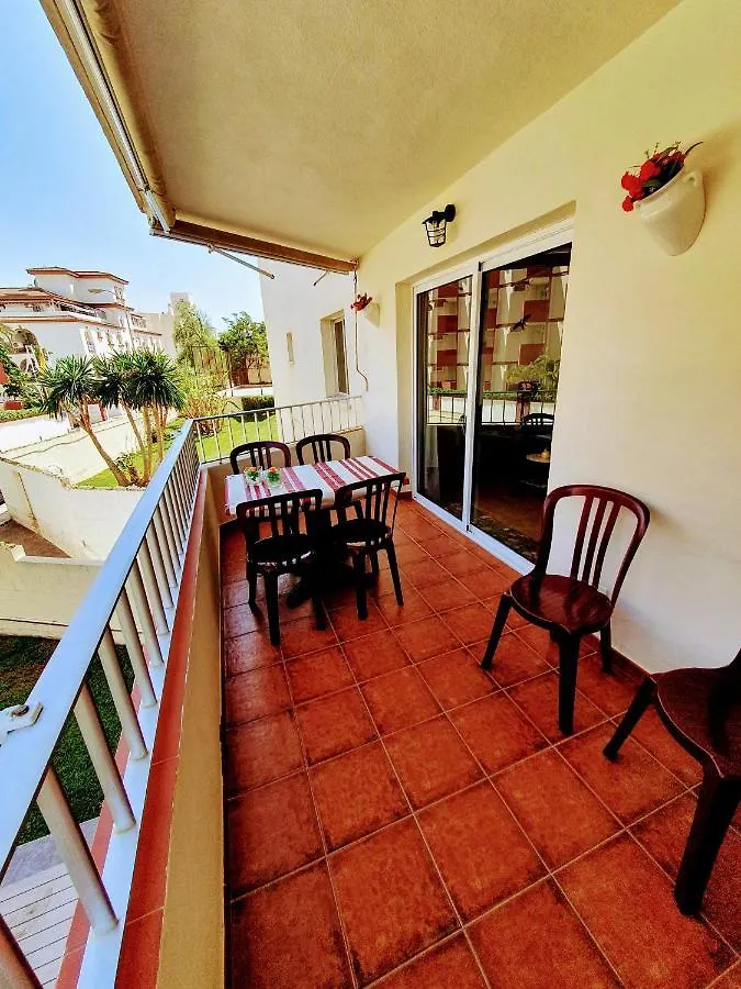 Apartment Armenka Carihuela Park トレモリノス スペイン